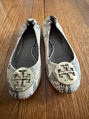 Tory Burch Beige Snake-Print Logo Ballet Flats